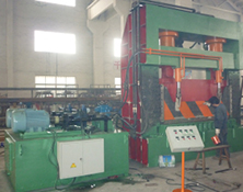 Q15-4000龍門(mén)剪 